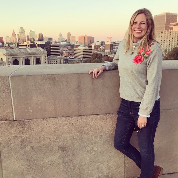 MEET THE POSHER - Picture 3 of 14